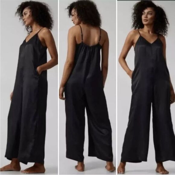ATHLETA | NEW Cool Calm Black Wide Leg Jumpsuit Satin Look Women’s Size Large - Picture 1 of 14